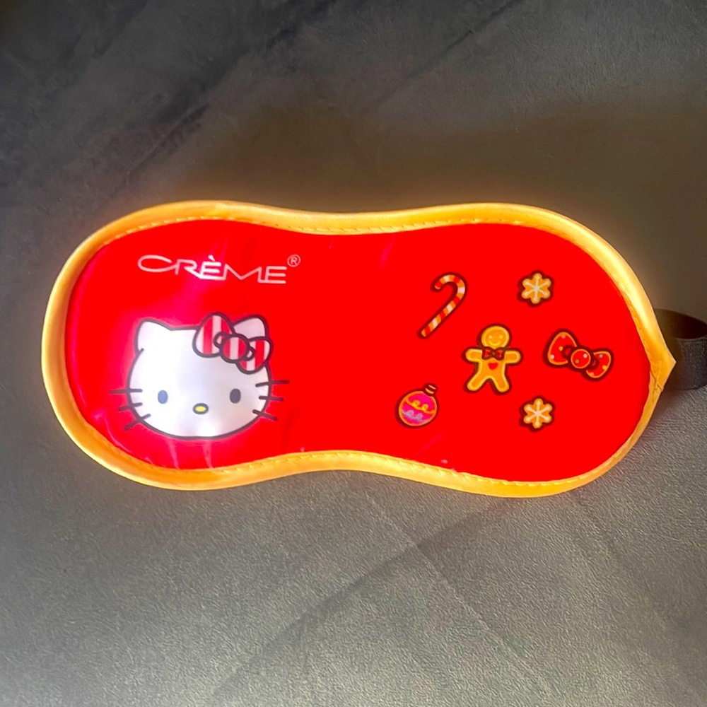 Hello kitty x crème sleep mask